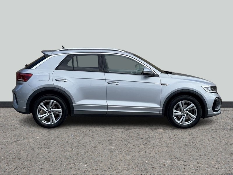 Used Volkswagen T-Roc 2023 for sale - 76981231: Photo 3