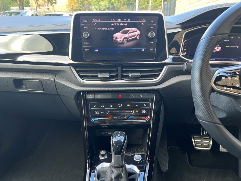 Used Volkswagen T-Roc 2023 for sale - 76981231: Photo 8