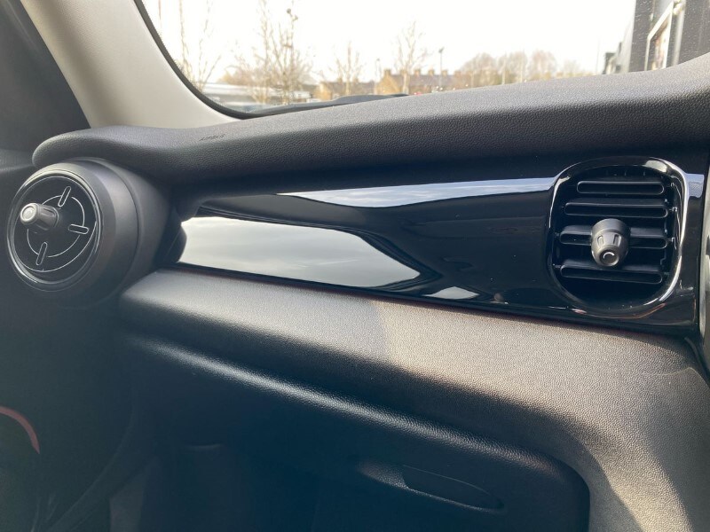 Used MINI Hatch 2023 for sale - 77127643: Photo 31