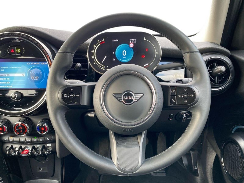 Used MINI Hatch 2023 for sale - 77127643: Photo 5