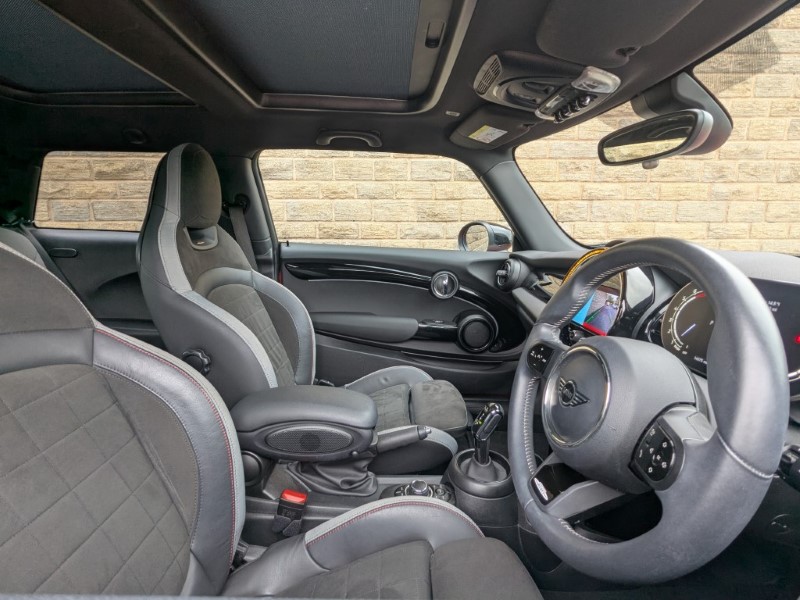 Used MINI Hatch 2023 for sale - 76981065: Photo 11