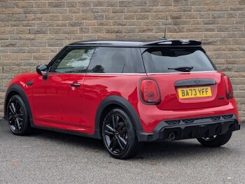 Used MINI Hatch 2023 for sale - 76981065: Photo