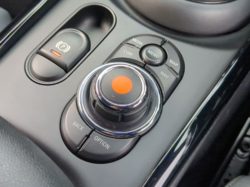 Used MINI Clubman 2019 for sale - 76980897: Photo 34