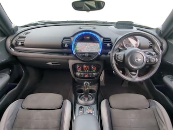 Used MINI Clubman 2019 for sale - 76980897: Photo