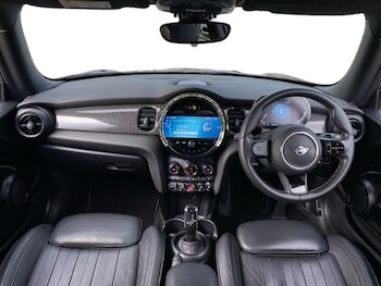 Used MINI Hatch 2023 for sale - 76982039: Photo