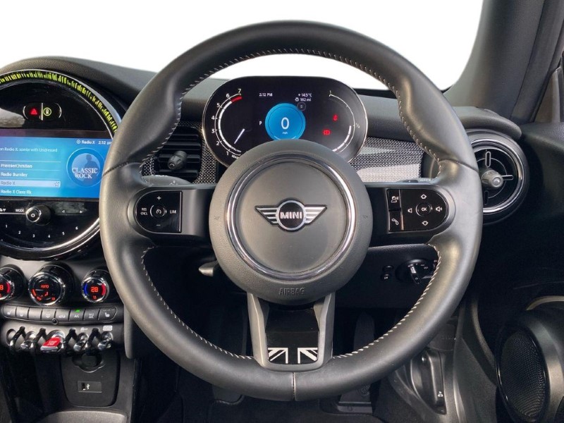 Used MINI Hatch 2023 for sale - 76982039: Photo 5