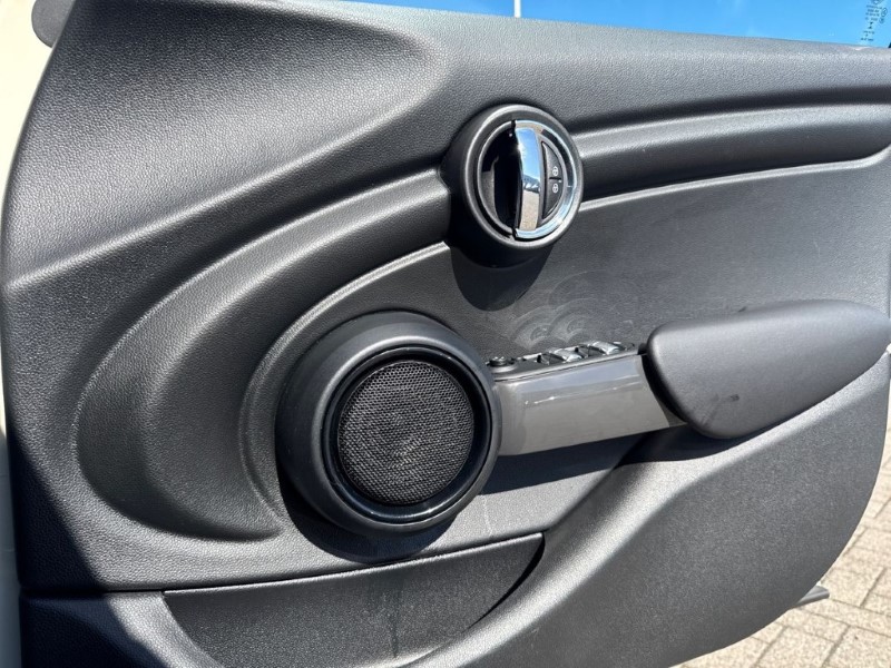 Used MINI Hatch 2017 for sale - 78108888: Photo 21