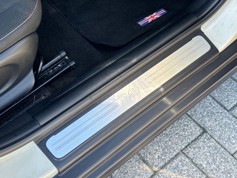 Used MINI Hatch 2017 for sale - 78108888: Photo 31