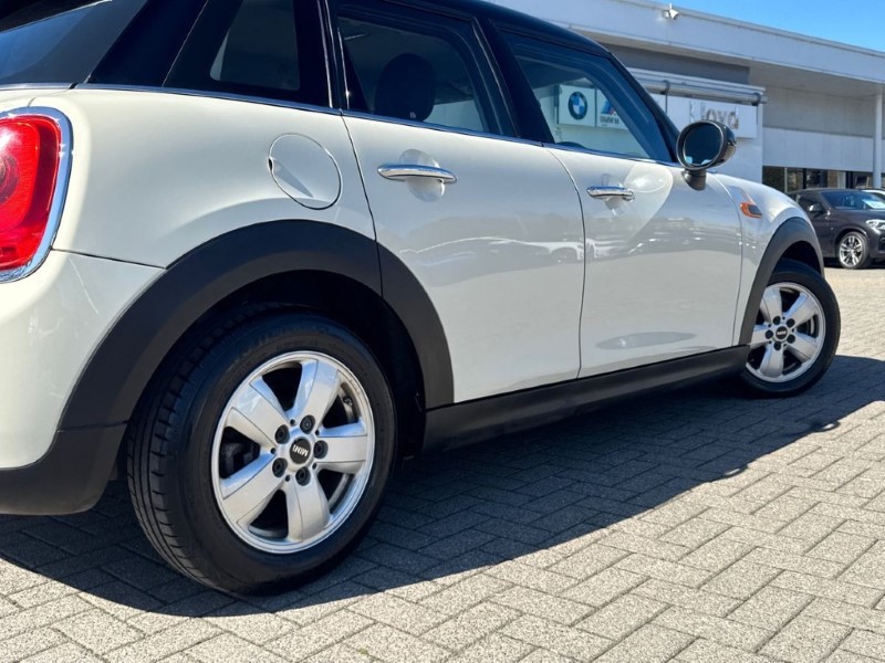 Used MINI Hatch 2017 for sale - 78108888: Photo 40