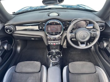 Used MINI Convertible 2024 for sale - 79606895: Photo