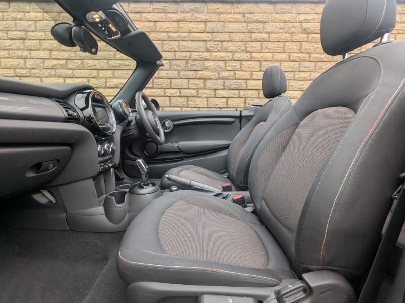 Used MINI Convertible 2019 for sale - 76981182: Photo 35