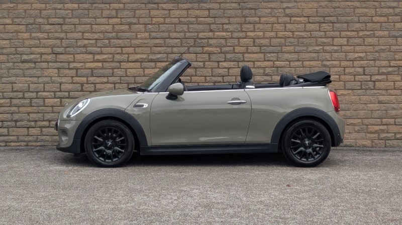 Used MINI Convertible 2019 for sale - 76981182: Photo 46