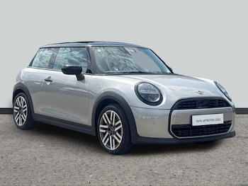 Used MINI Cooper 2025 for sale - 79007819: Photo