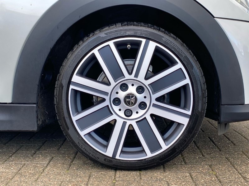 Used MINI Convertible 2022 for sale - 76982223: Photo 14