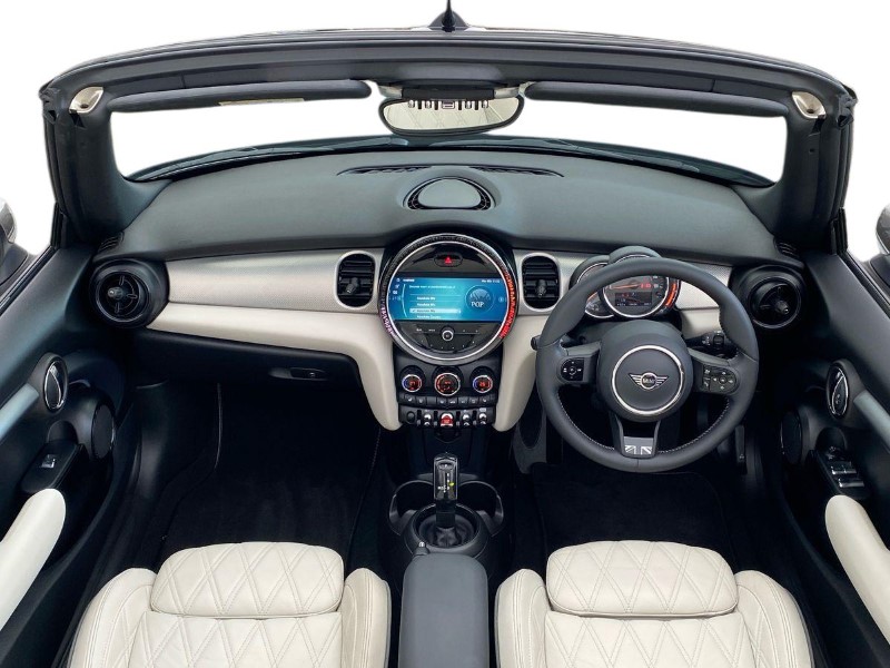 Used MINI Convertible 2022 for sale - 76982223: Photo 4