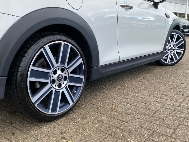 Used MINI Convertible 2022 for sale - 76982223: Photo 44