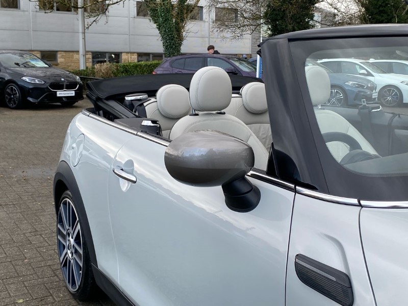 Used MINI Convertible 2022 for sale - 76982223: Photo 46