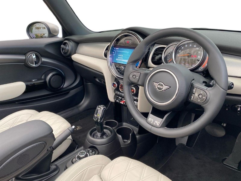 Used MINI Convertible 2022 for sale - 76982223: Photo 6