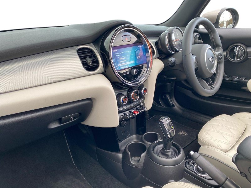 Used MINI Convertible 2022 for sale - 76982223: Photo 7