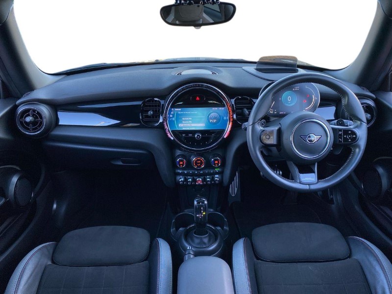 Used MINI Hatch 2022 for sale - 76982350: Photo 4