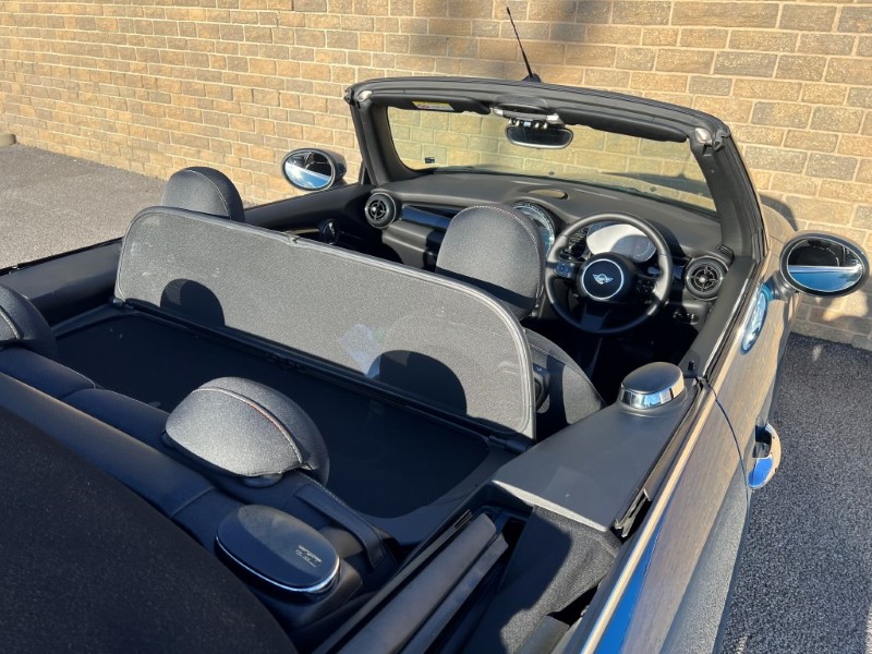 Used MINI Convertible 2021 for sale - 76980894: Photo 20