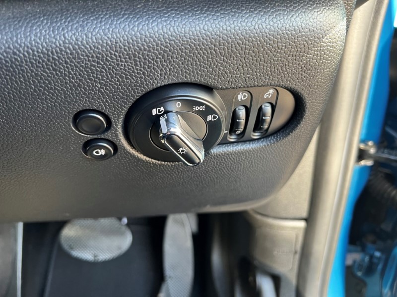 Used MINI Convertible 2021 for sale - 76980894: Photo 31