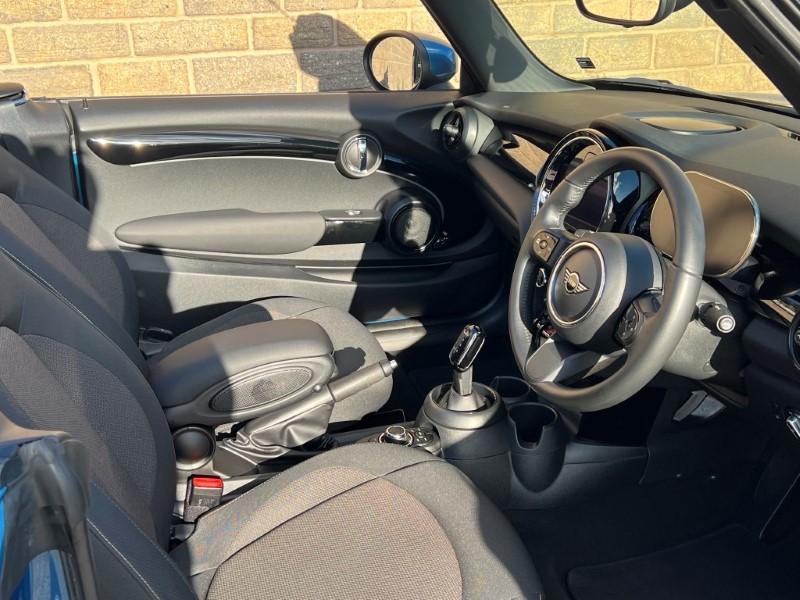 Used MINI Convertible 2021 for sale - 76980894: Photo 6