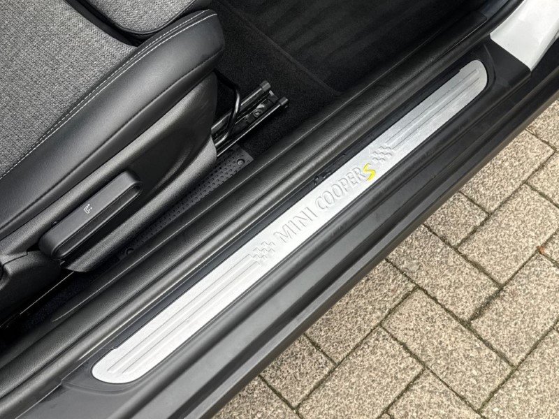 Used MINI Hatch 2021 for sale - 77834049: Photo 36