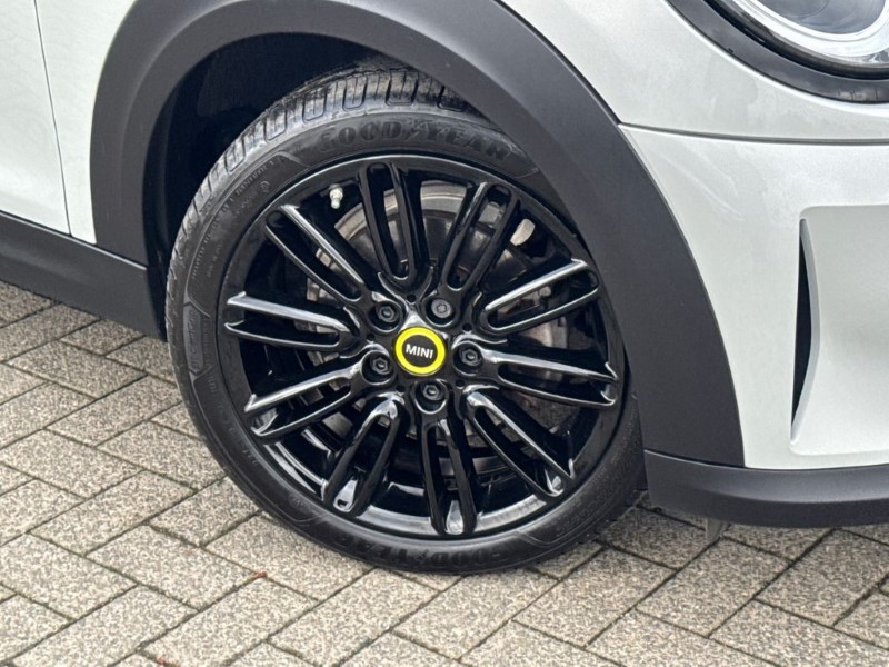 Used MINI Hatch 2021 for sale - 77834049: Photo 42