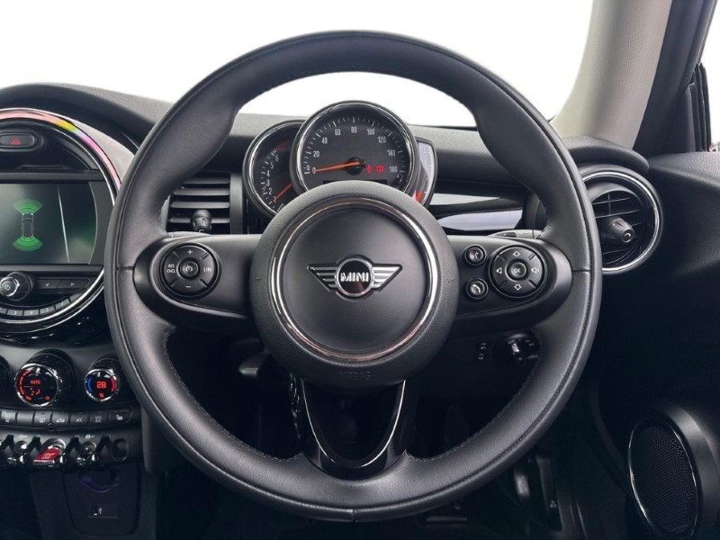 Used MINI Hatch 2020 for sale - 77903489: Photo 5