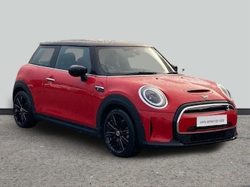 Used MINI Hatch 2022 for sale - 77619350: Photo
