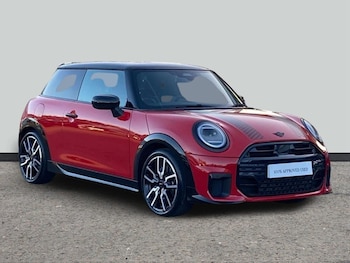 Used MINI Cooper 2024 for sale - 76982110: Photo