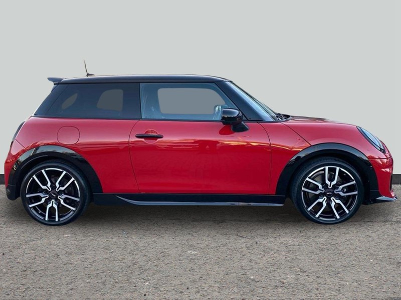Used MINI Cooper 2024 for sale - 76982110: Photo 3