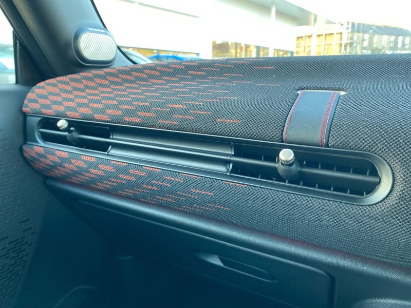 Used MINI Cooper 2024 for sale - 76982110: Photo 34