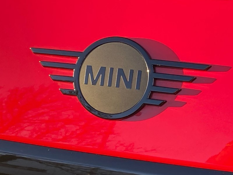 Used MINI Cooper 2024 for sale - 76982110: Photo 47