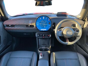 Used MINI Cooper 2024 for sale - 76982110: Photo