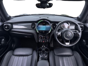 Used MINI Hatch 2022 for sale - 79186318: Photo