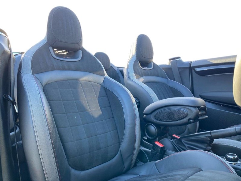 Used MINI Convertible 2024 for sale - 77607134: Photo 11