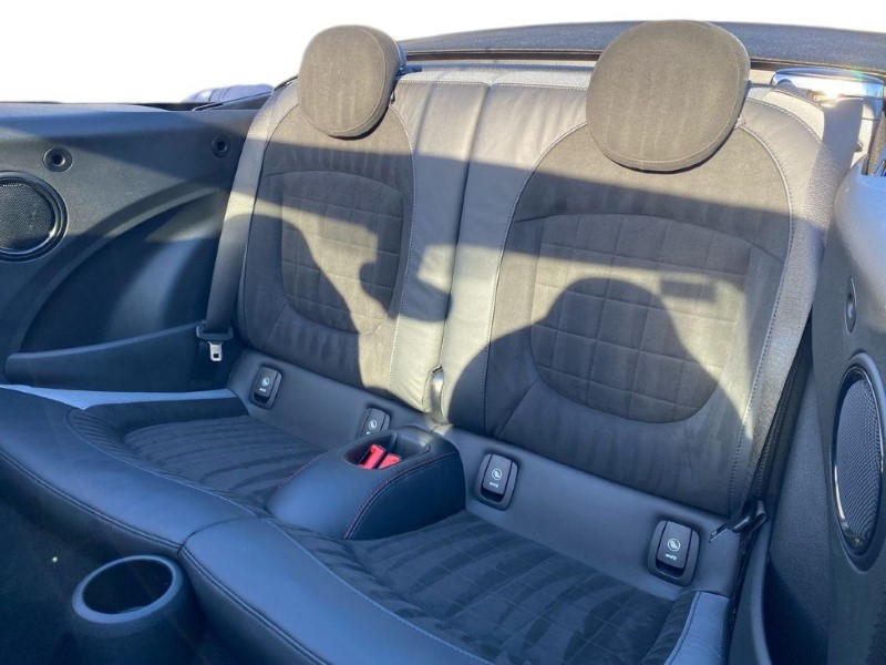 Used MINI Convertible 2024 for sale - 77607134: Photo 12