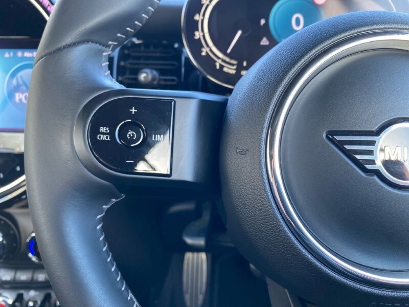 Used MINI Convertible 2024 for sale - 77607134: Photo 17