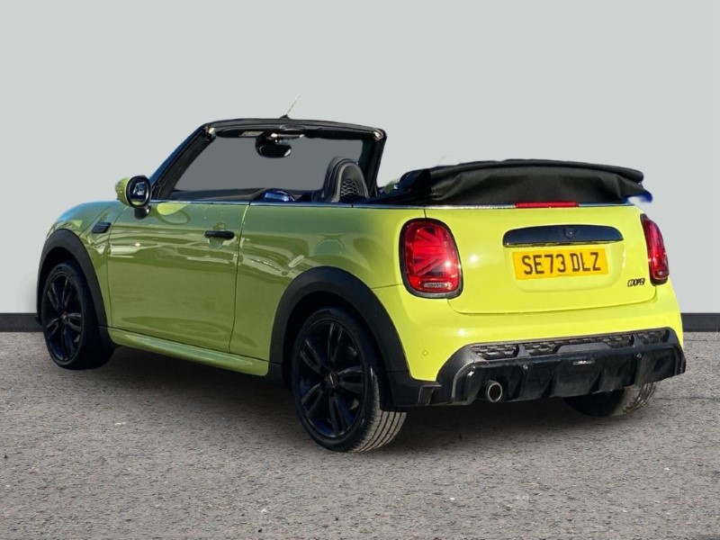 Used MINI Convertible 2024 for sale - 77607134: Photo 2