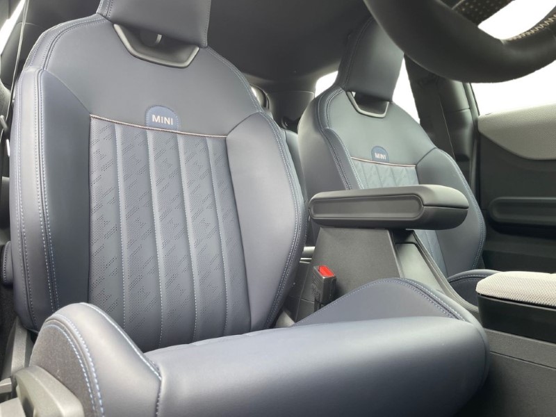 Used MINI Cooper 2025 for sale - 78133661: Photo 11