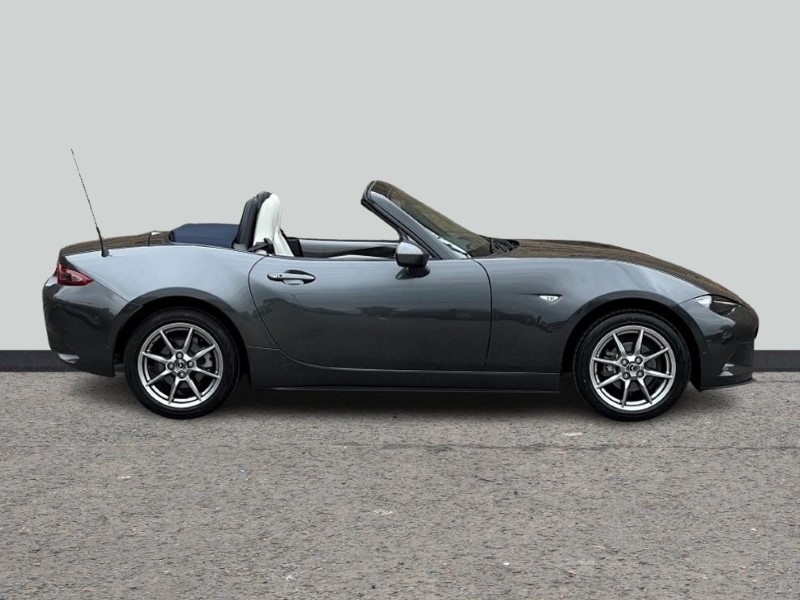 Used Mazda MX-5 2023 for sale - 77459859: Photo 3