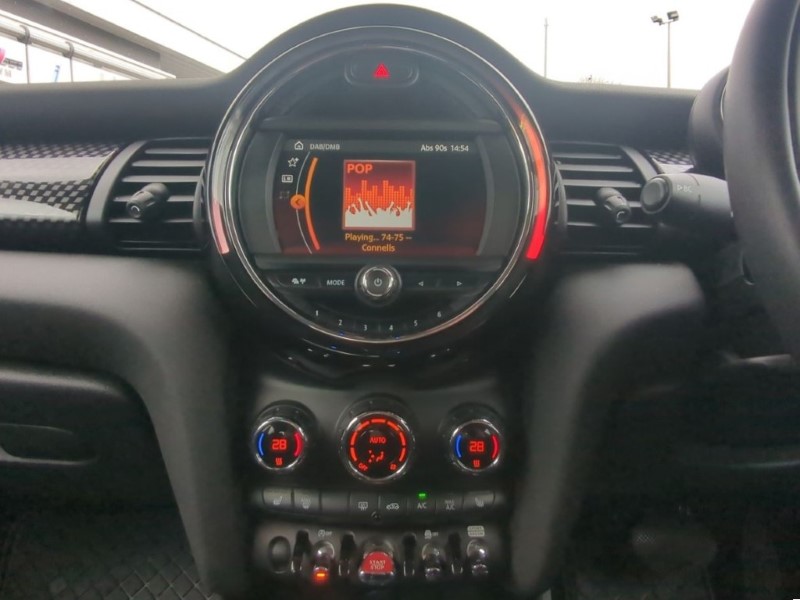 Used MINI Hatch 2019 for sale - 77151605: Photo 8