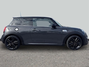 Used MINI Hatch 2019 for sale - 78313852: Photo