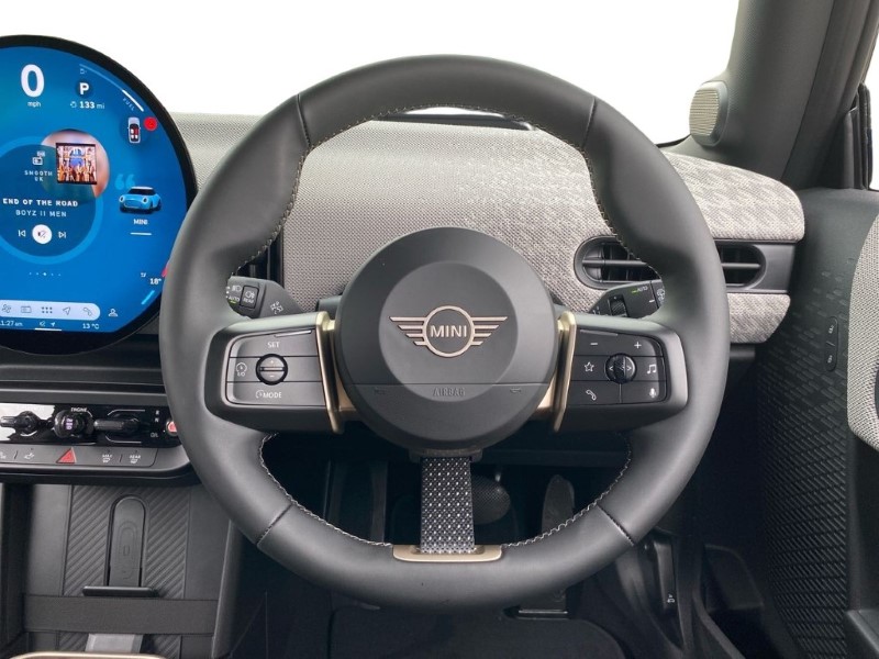 Used MINI Cooper 2025 for sale - 76982181: Photo 5