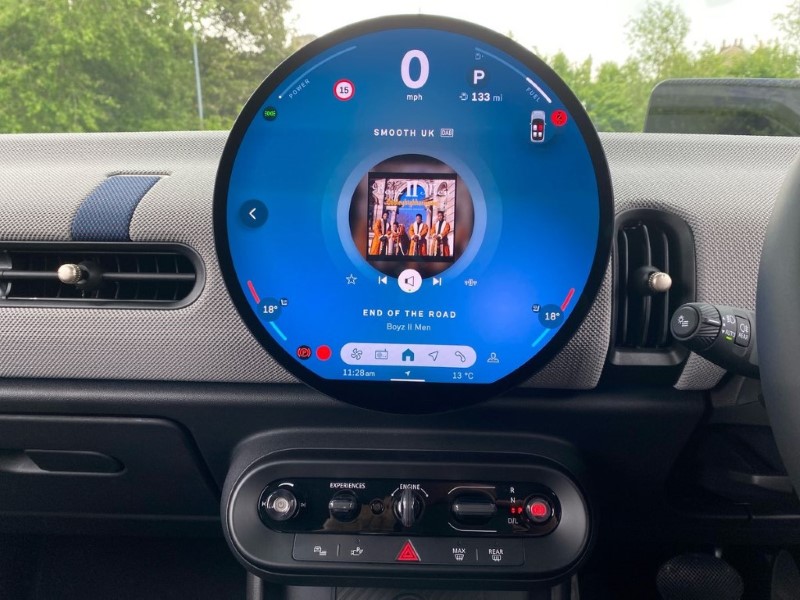 Used MINI Cooper 2025 for sale - 76982181: Photo 8