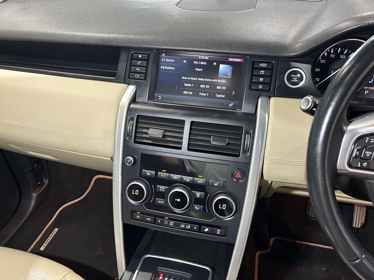 Used Land Rover Discovery Sport 2016 for sale - 77658358: Photo 26