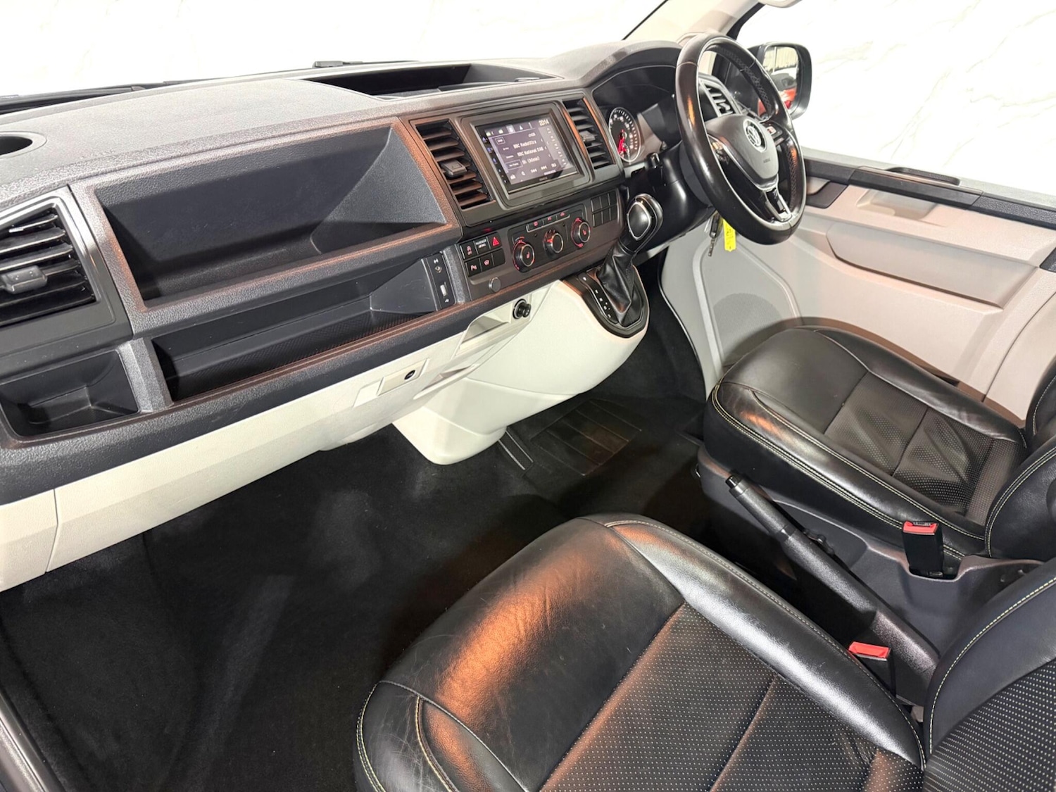 Used Volkswagen Transporter 2017 for sale - 77143889: Photo 20