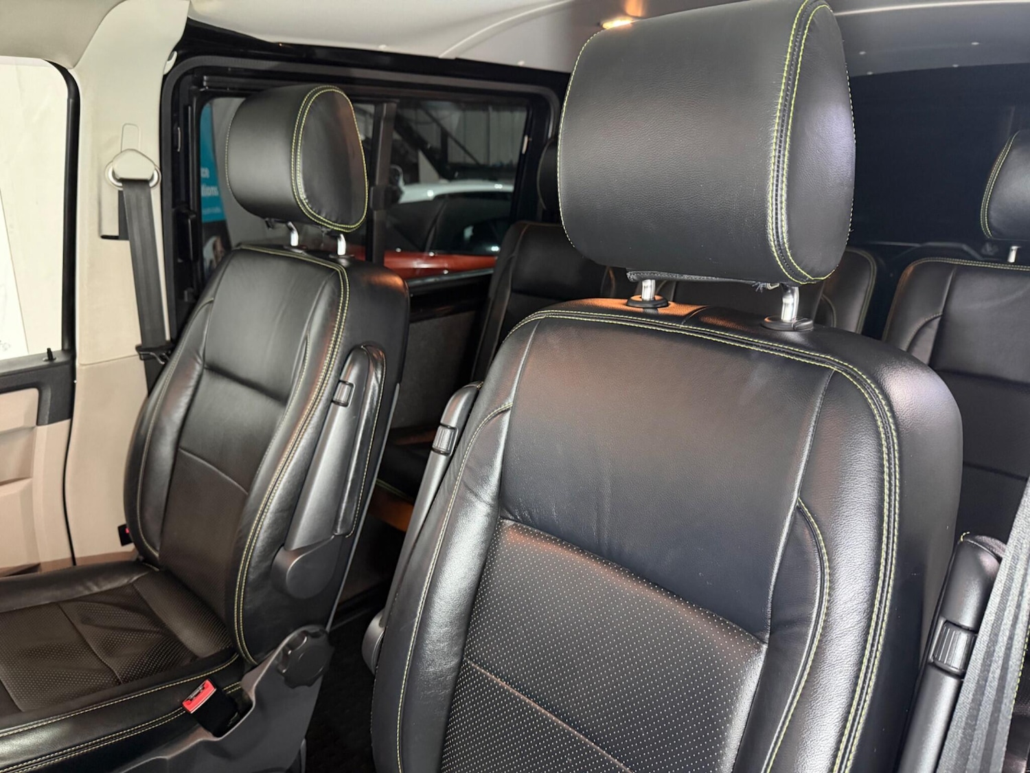 Used Volkswagen Transporter 2017 for sale - 77143889: Photo 21